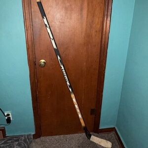 TPS Louisville Game Used Hockey Stick Robert Schnabel Vintage Classic #36 Sports